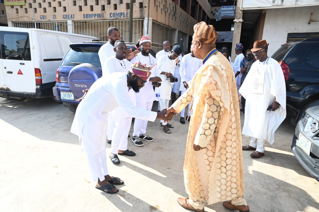 rotary-club-of-akute-golden-charter-presentation-and-induction-ceremony