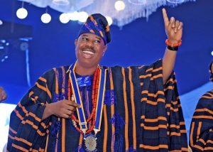 district-governor-rotarian-olufemi-adenekans-message-for-june-fellowship-month